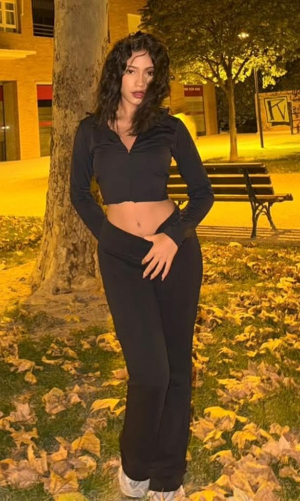 613708481: Chica busca chico en Alicante