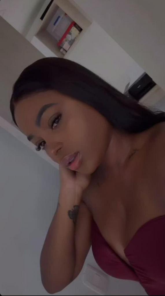 632037316: Chica busca chico en Sevilla