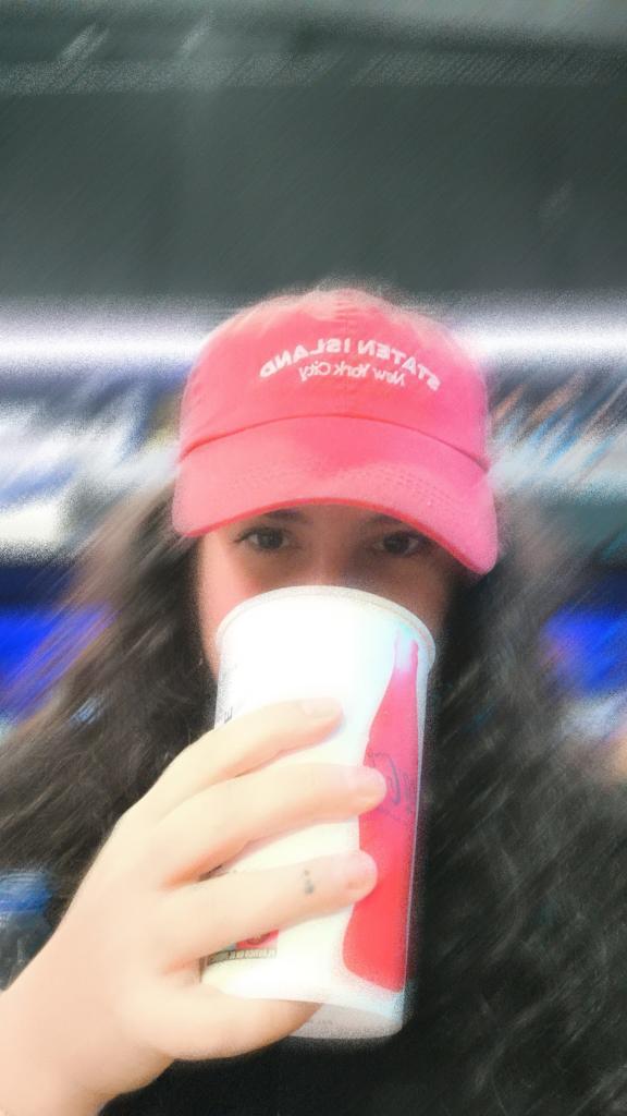 692454644: Chica busca chico en Madrid