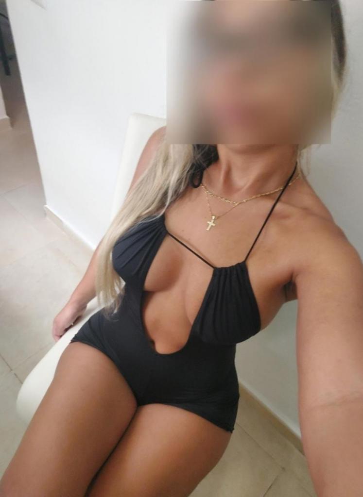 Chica busca chico en Cantabria: 