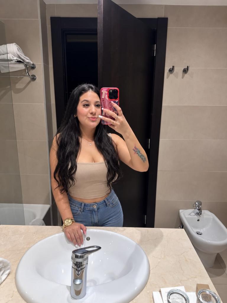 632776503: Chica busca chico en Navarra