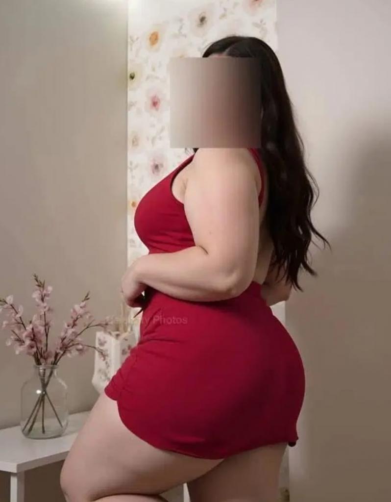 664412231: Chica busca chico en Málaga