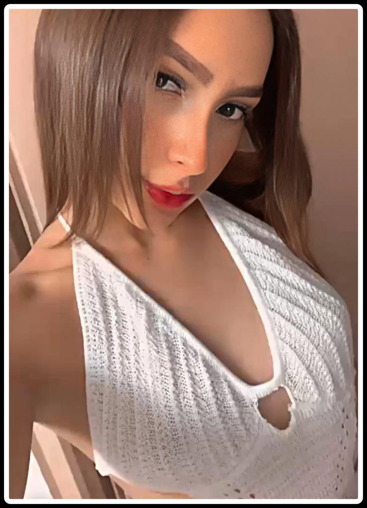 Chica busca chico en Ibiza: 