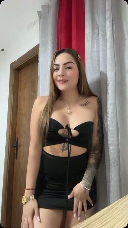 Chica busca chico en Cádiz: 