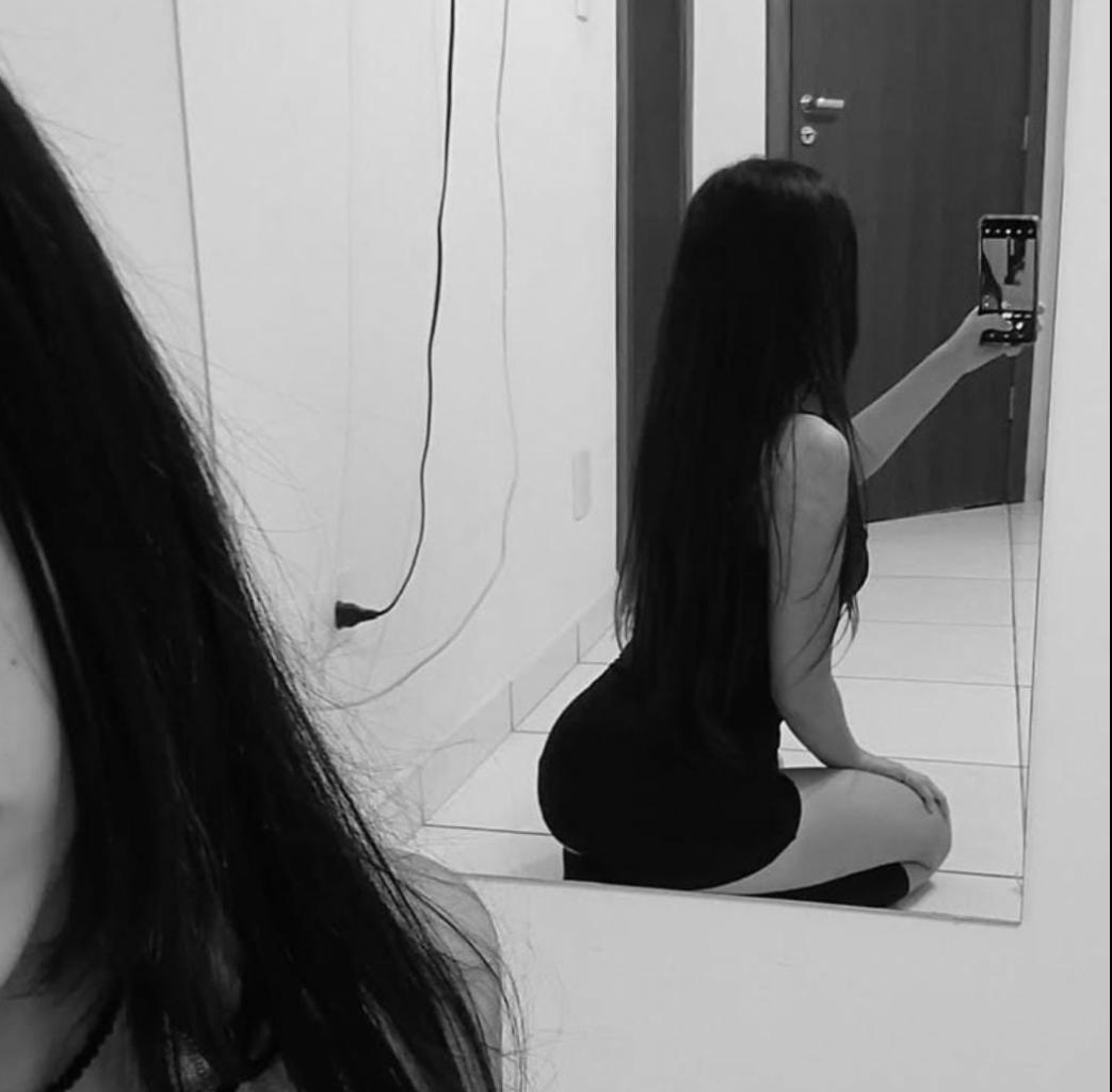 Chica busca chico en Cádiz: 