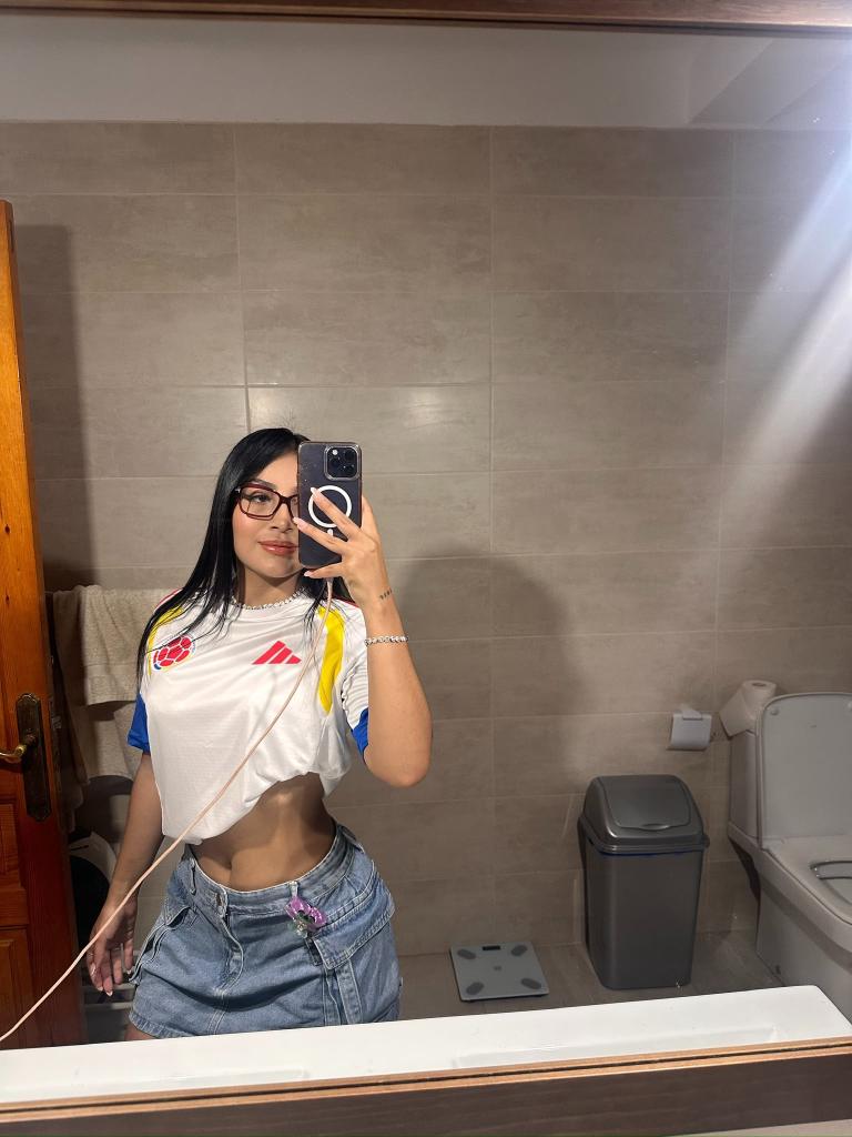 602023041: Chica busca chico en Ibiza