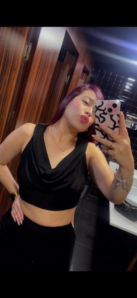 603998317: Chica busca chico en Valencia