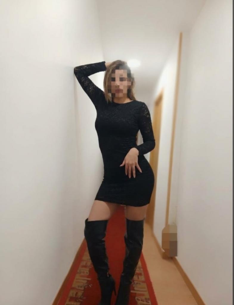 673292359: Chica busca chico en Madrid