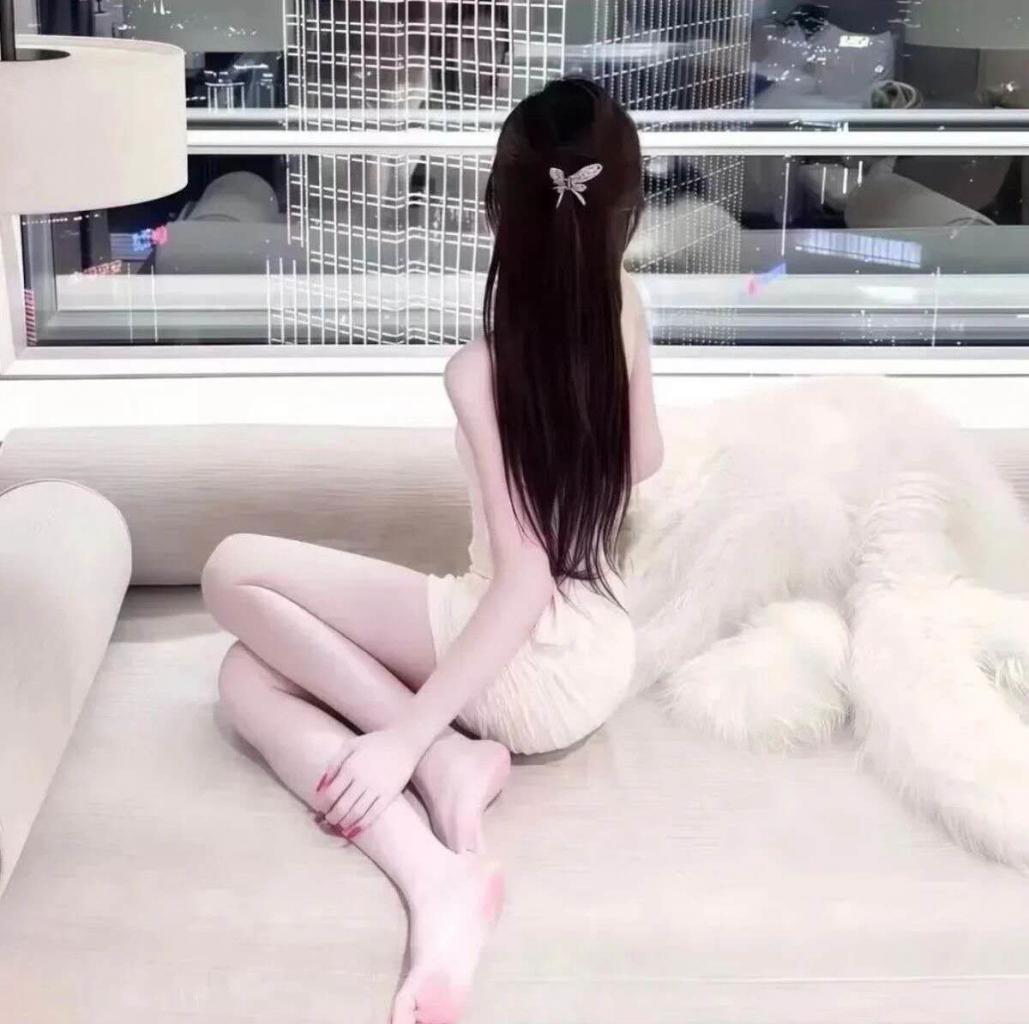 614674534: Chica busca chico en Madrid