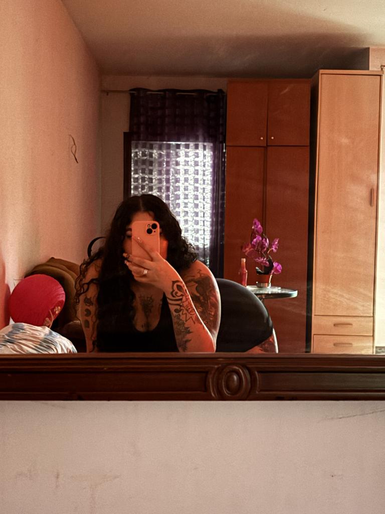 Chica busca chico en Barcelona: 