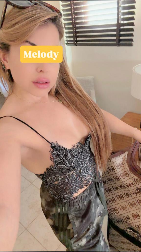 644132151: Chica busca chico en Cádiz