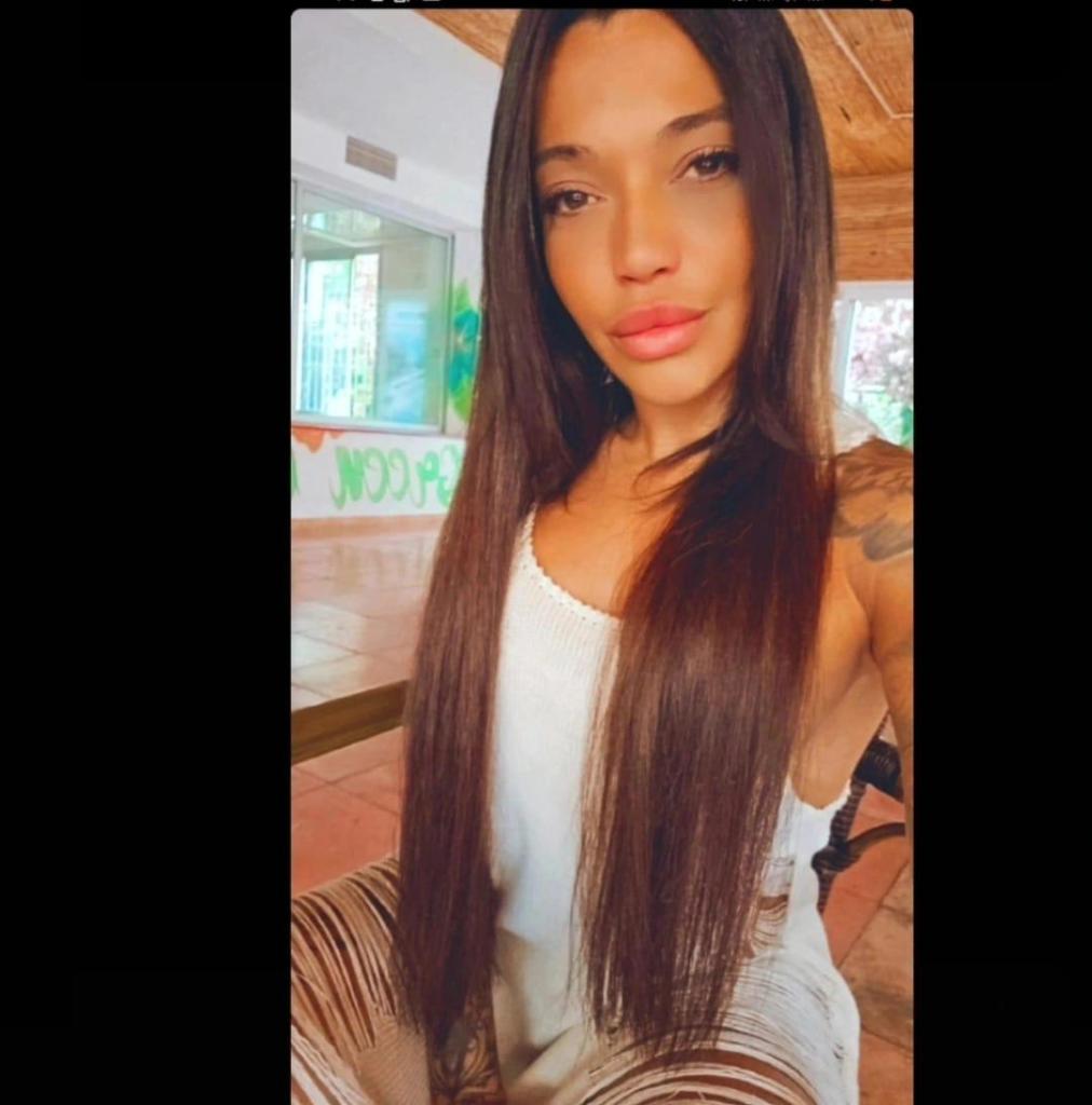 672535926: Chica busca chico en Madrid