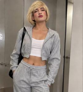 653038982: Chica busca chico en Lérida