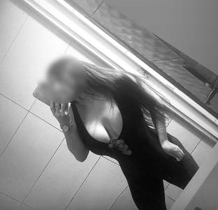674835601: Chica busca chico en La Rioja