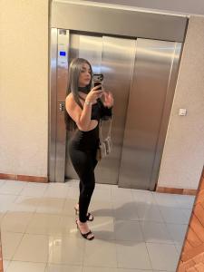 641955716: Chica busca chico en La Coruña
