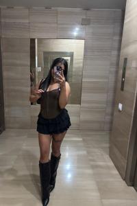 613857399: Chica busca chico en Castellón