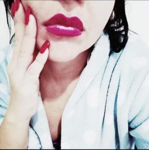 641314499: Chica busca chico en Granada