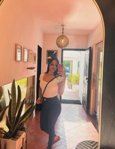 610393425: Chica busca chico en Sevilla