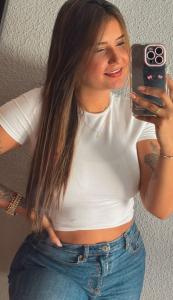 654587735: Chica busca chico en Madrid