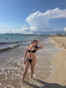 604256549: Chica busca chico en Ibiza