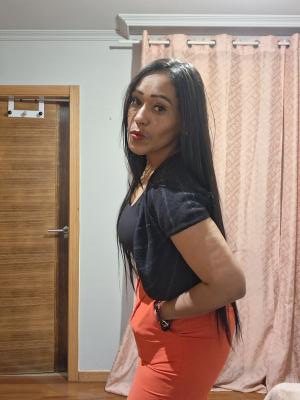 641773828: Chica busca chico en Pontevedra