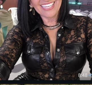 642745323: Chica busca chico en Lugo