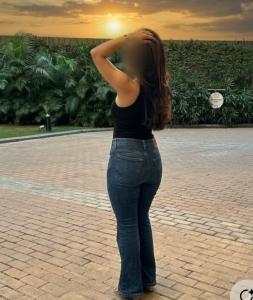 602692018: Chica busca chico en Sevilla