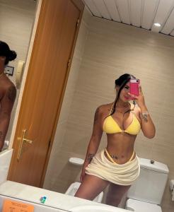 613968955: Chica busca chico en Mallorca