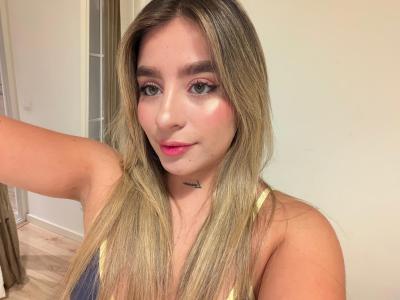 665913412: Chica busca chico en La Coruña