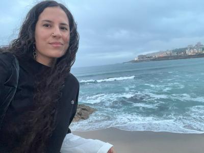 692454644: Chica busca chico en Madrid