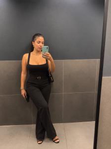687832318: Chica busca chico en Ibiza