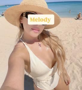 644132151: Chica busca chico en Cádiz