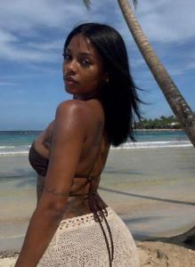 613834468: Chica busca chico en Córdoba
