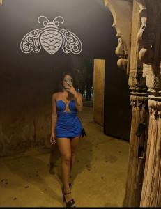 610266301: Chica busca chico en Alicante