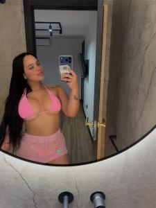 661788555: Chica busca chico en Málaga
