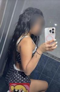 662265880: Chica busca chico en Barcelona