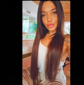 672535926: Chica busca chico en Madrid