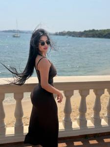 672699219: Chica busca chico en Barcelona
