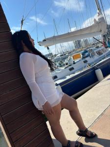 662265880: Chica busca chico en Barcelona