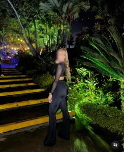 672901256: Chica busca chico en Madrid