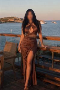 670472282: Chica busca chico en Barcelona