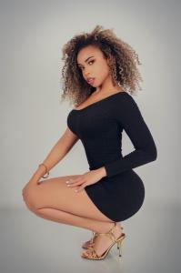 603395561: Chica busca chico en La Coruña