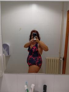 643754167: Chica busca chico en Albacete