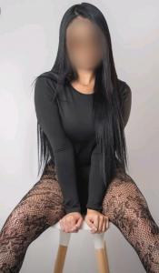 617091908: Chica busca chico en Madrid