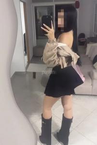 673310571: Chica busca chico en Sevilla
