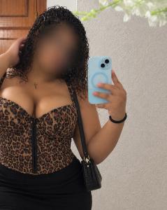 607380683: Chica busca chico en Málaga