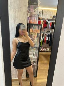 694259963: Chica busca chico en Madrid