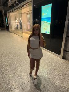 617259837: Chica busca chico en Málaga