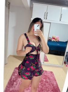 642215028: Chica busca chico en Ibiza
