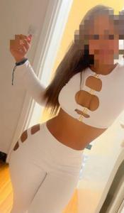 631837027: Chica busca chico en La Coruña
